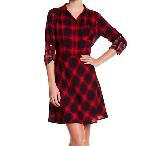 Skies are blue plaid dress Red And Black Sz Small - Picture 1 of 9